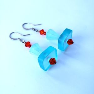 Vintage 1950's beads earrings.